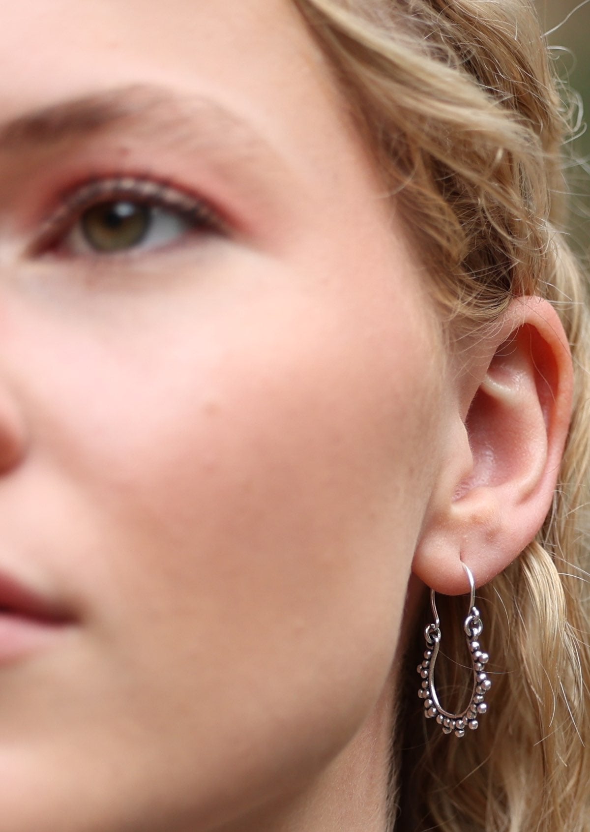 Gorgeous silver decorative hoop earrings