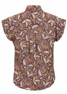 Button up cotton shirt with structured collar, folded cuff sleeves and a box pleat at the centre back