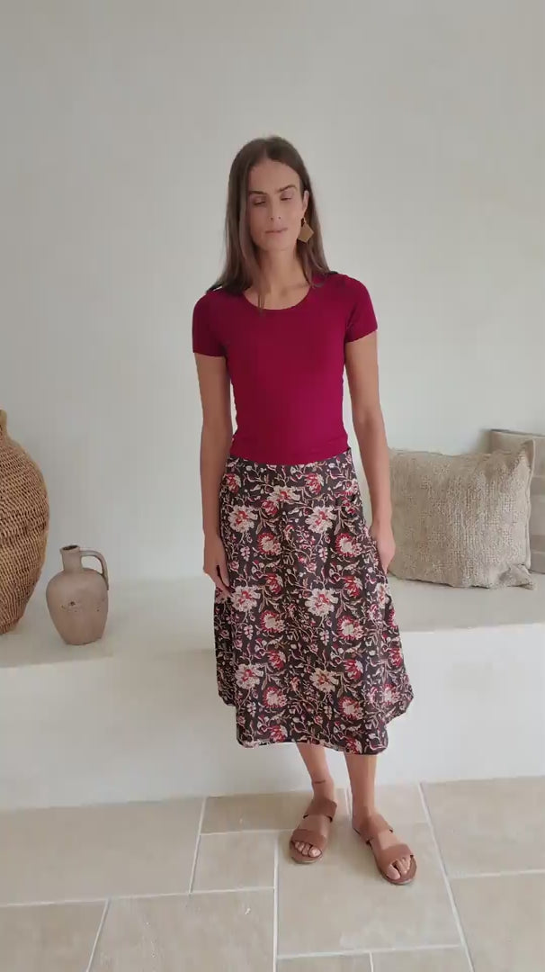 Zarah Skirt Nocturne video