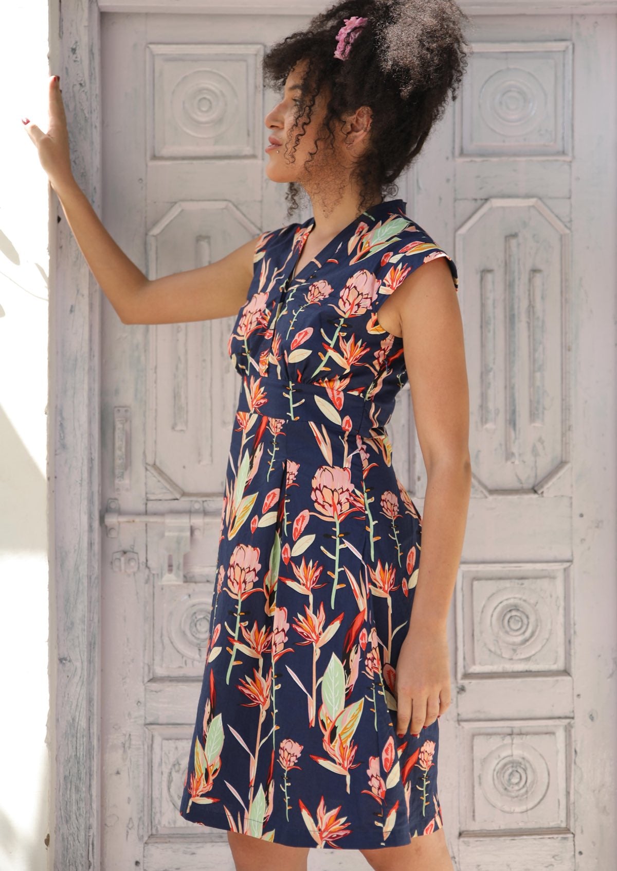 Women wearing dress with side zipper, Cap Sleeve Above the Knee Length